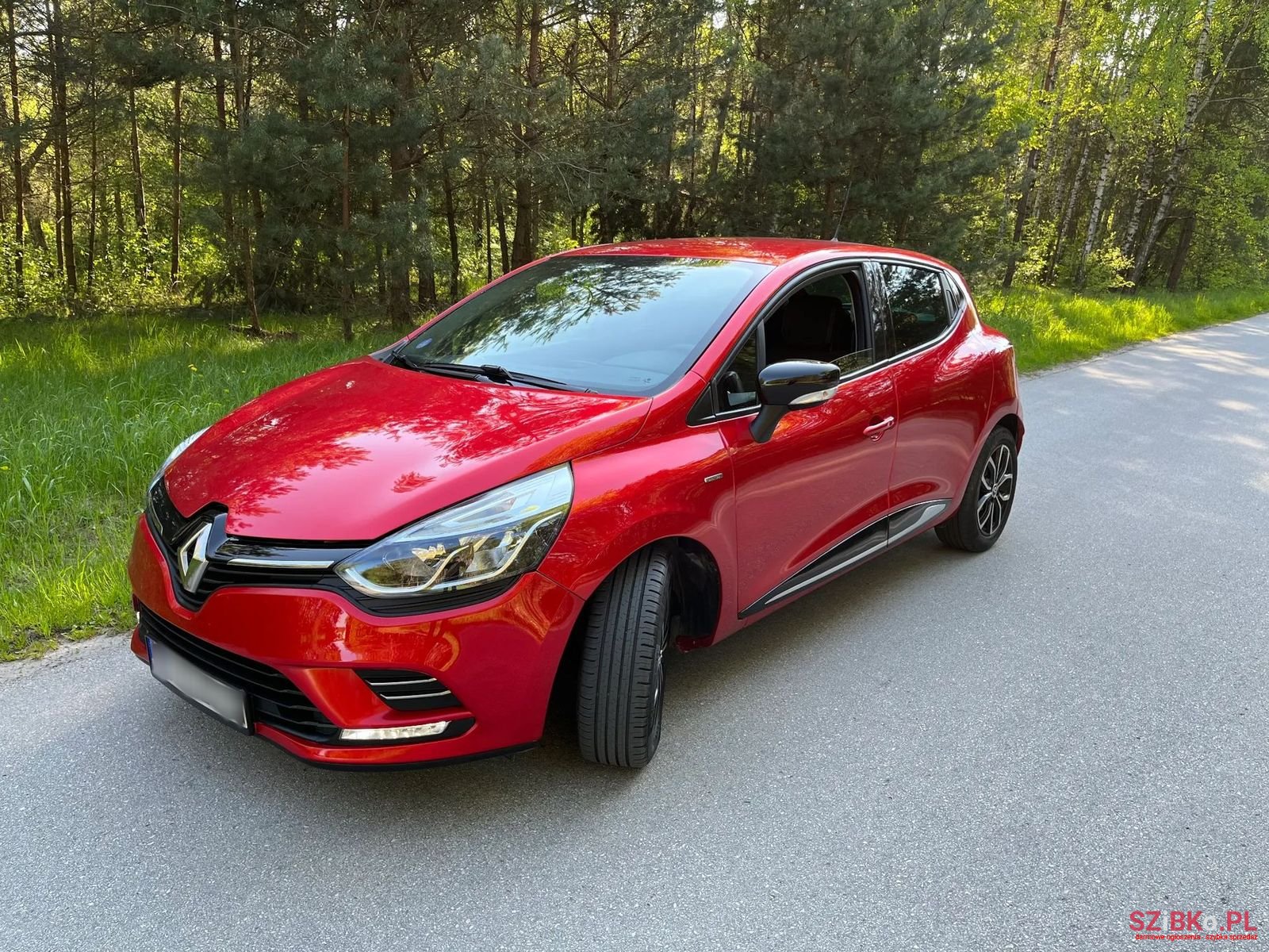 2018' Renault Clio photo #3