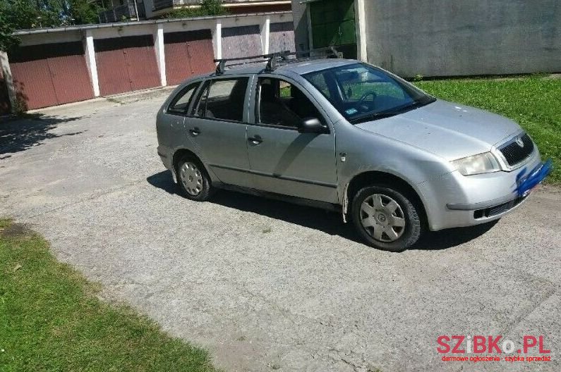 2003' Skoda Fabia photo #1