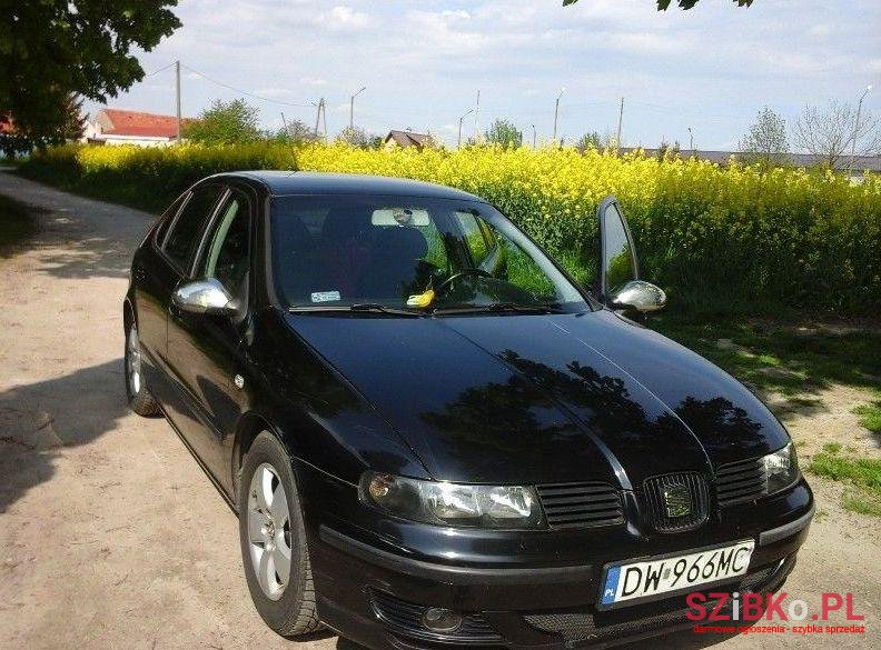 2003' SEAT Leon photo #2