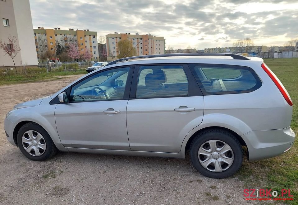 2008' Ford Focus photo #5