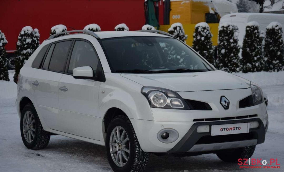 2008' Renault Koleos photo #2