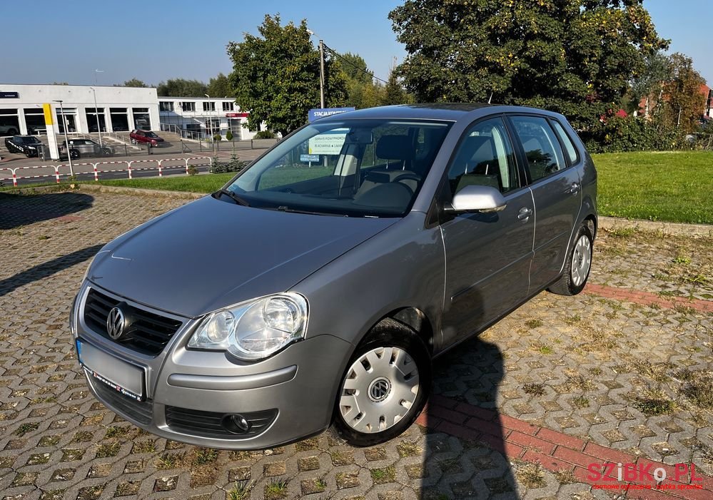 2007' Volkswagen Polo photo #2