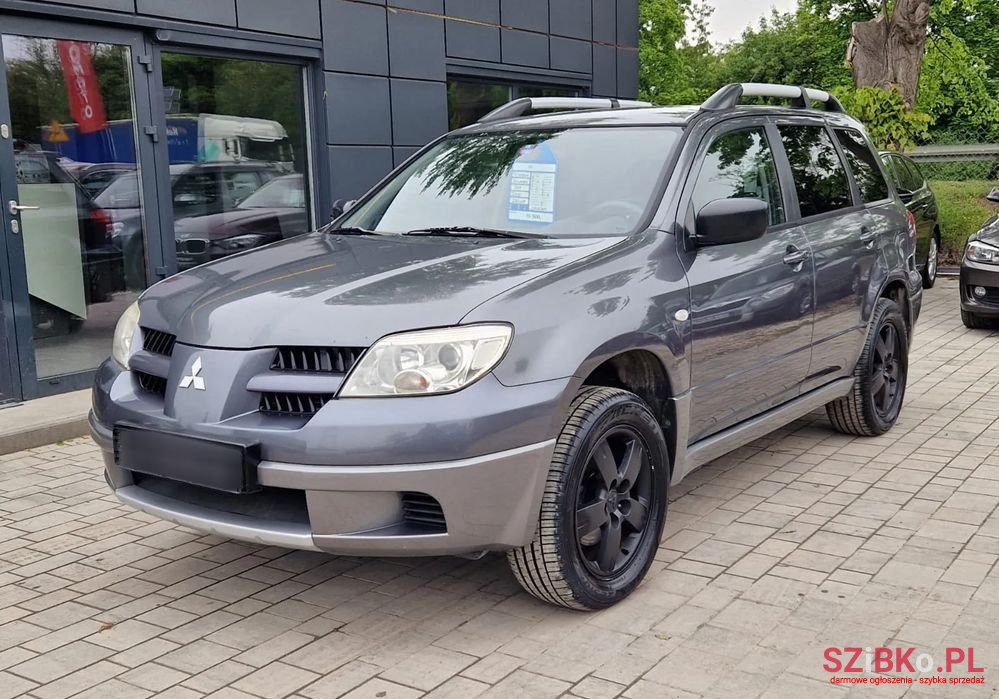 2007' Mitsubishi Outlander 2.0 Comfort photo #1