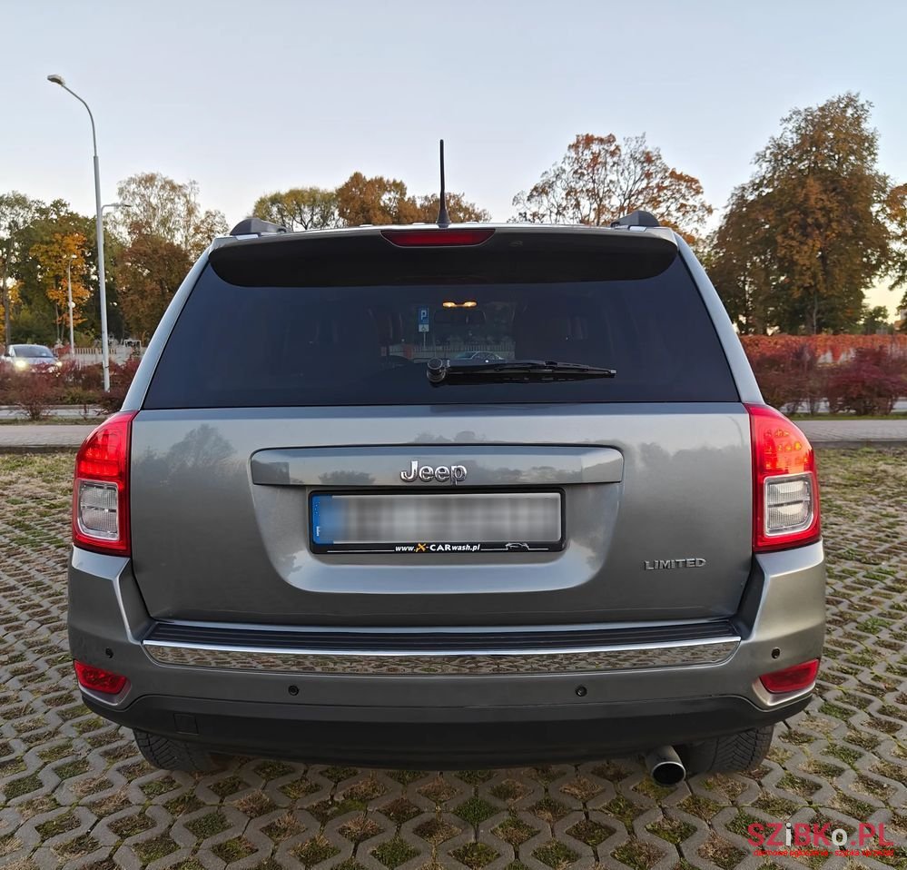 2012' Jeep Compass 2.0 4X2 Limited photo #4