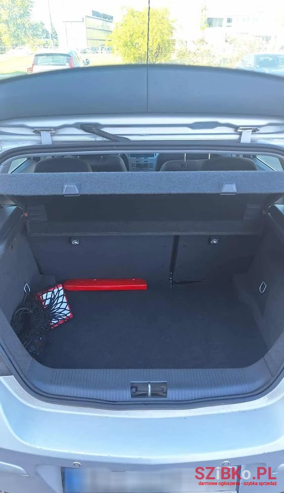 2012' Opel Astra Iii 1.6 photo #5