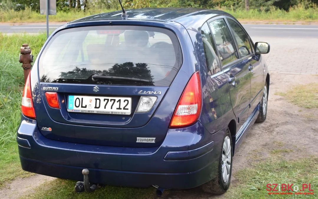 2004' Suzuki Liana photo #3