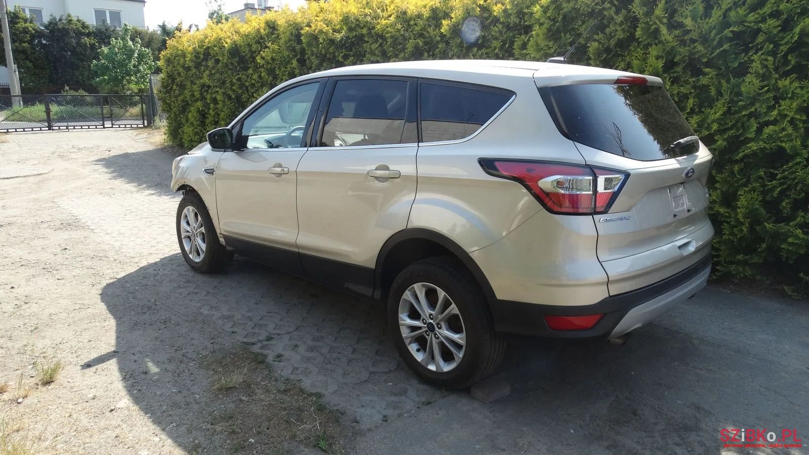2017' Ford Kuga photo #2