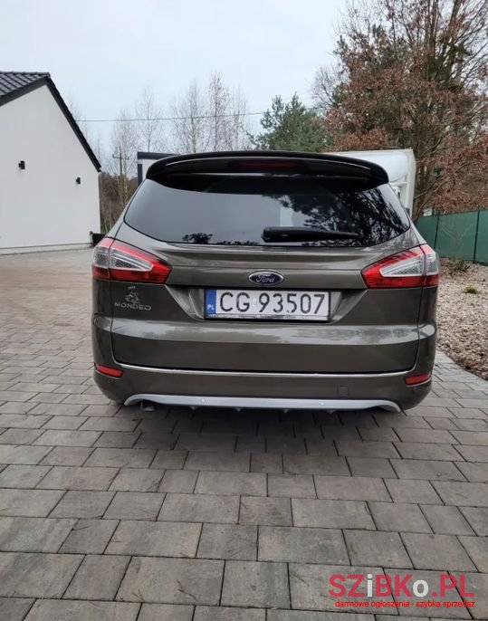 2012' Ford Mondeo photo #4