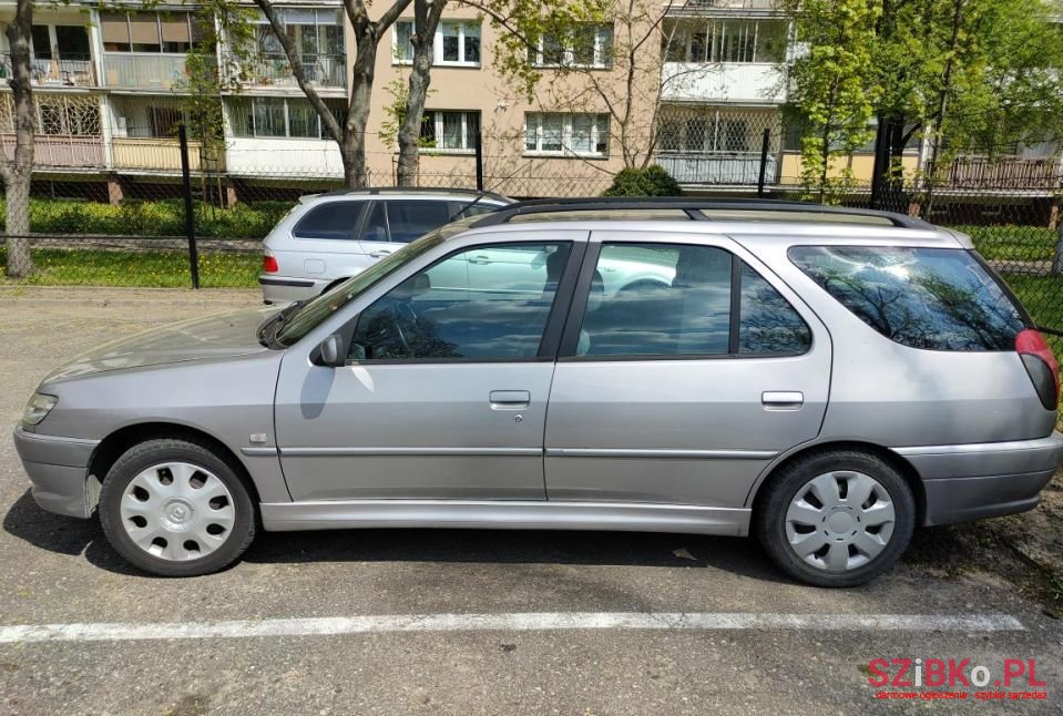2001' Peugeot 306 photo #3