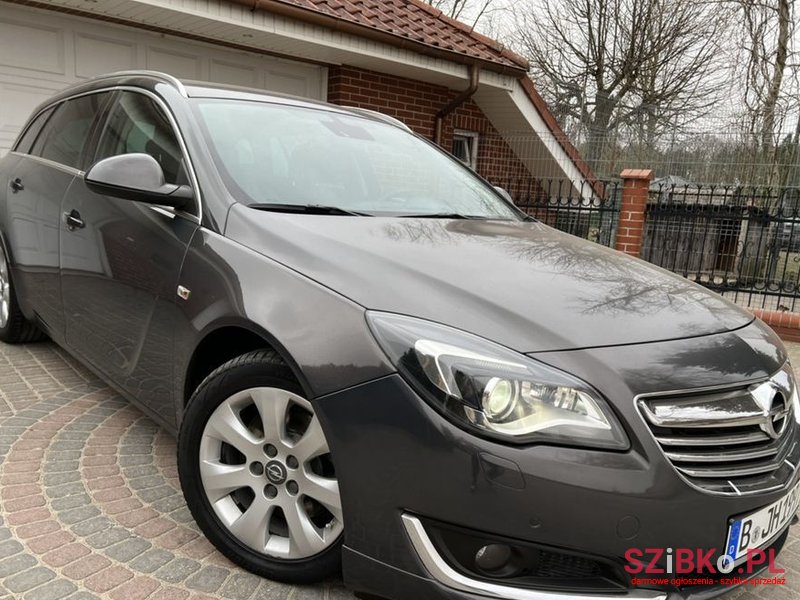 2014' Opel Insignia photo #2