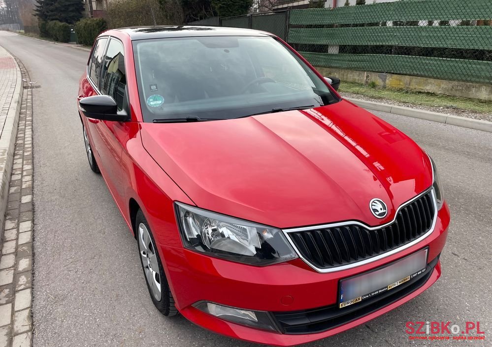 2017' Skoda Fabia 1.2 Tsi Ambition photo #2