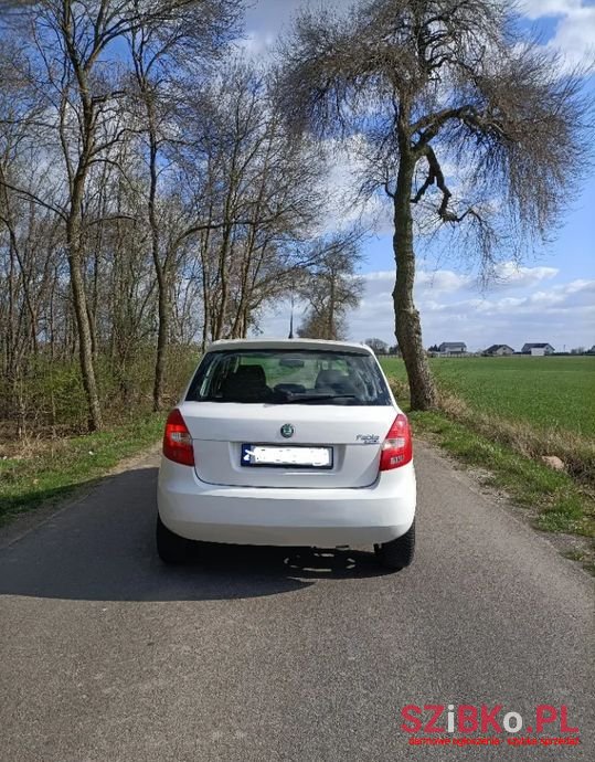 2009' Skoda Fabia photo #6