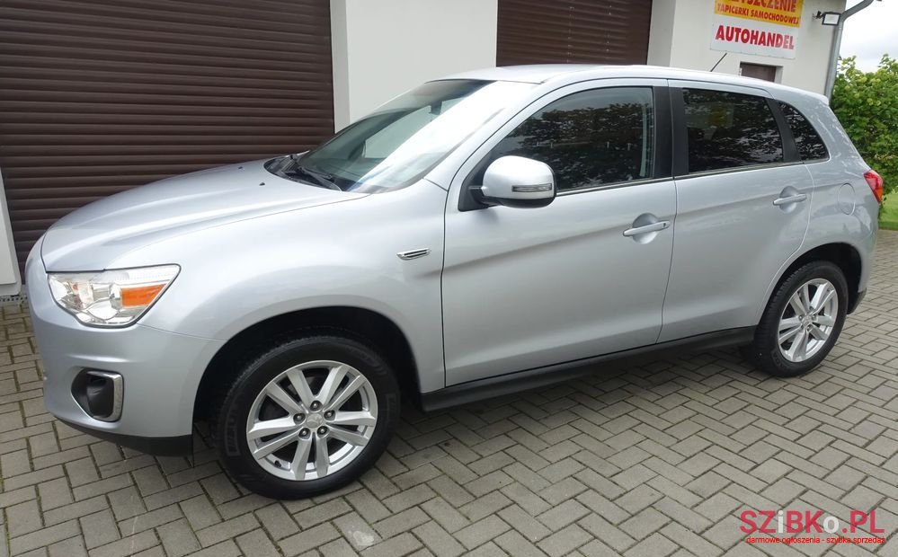 2014' Mitsubishi ASX photo #1