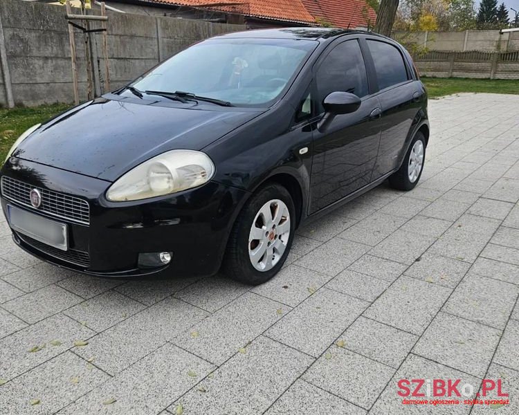 2008' Fiat Grande Punto photo #2