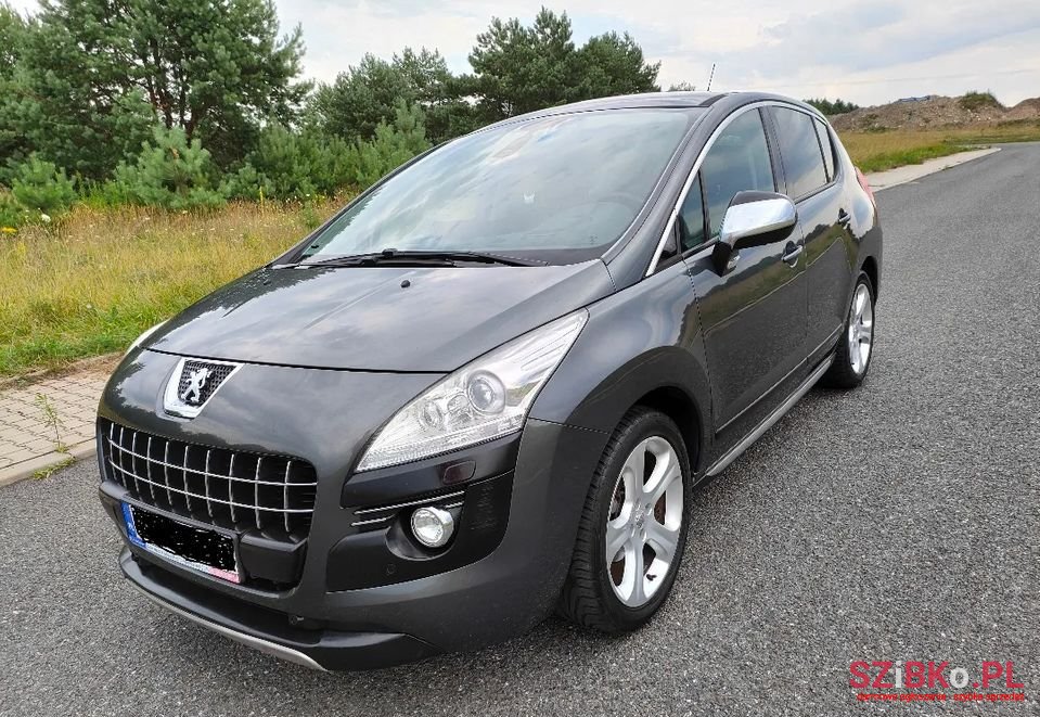 2011' Peugeot 3008 photo #1