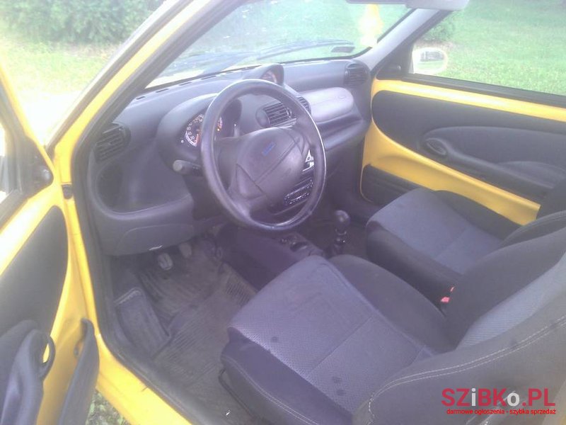 2001' Fiat Seicento photo #2