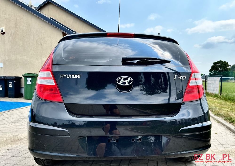 2008' Hyundai i30 1.6 Premium photo #4