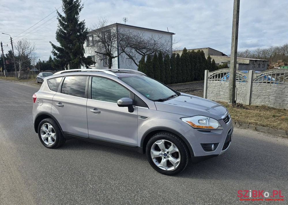 2011' Ford Kuga 2.0 Tdci 4X4 Titanium photo #4