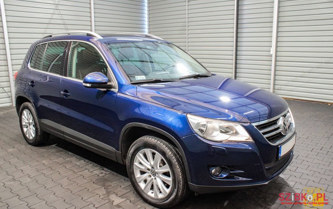 2008' Volkswagen Tiguan photo #4