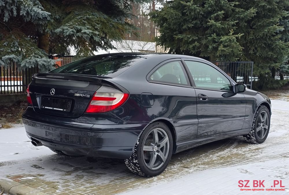 2002' Mercedes-Benz C-Class photo #5