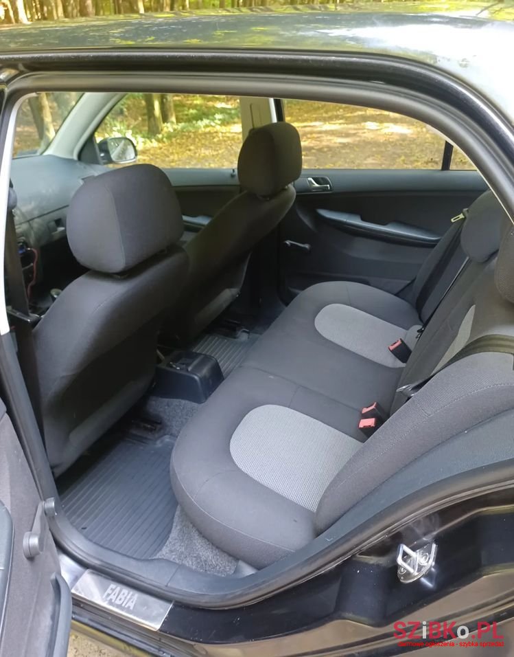 2004' Skoda Fabia 1.2 12V Classic photo #5