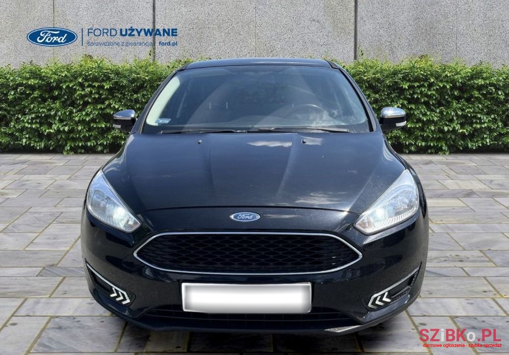 2015' Ford Focus photo #2