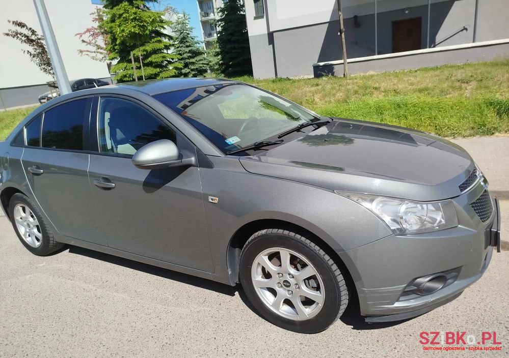 2009' Chevrolet Cruze 2.0 Vdci Ls photo #2