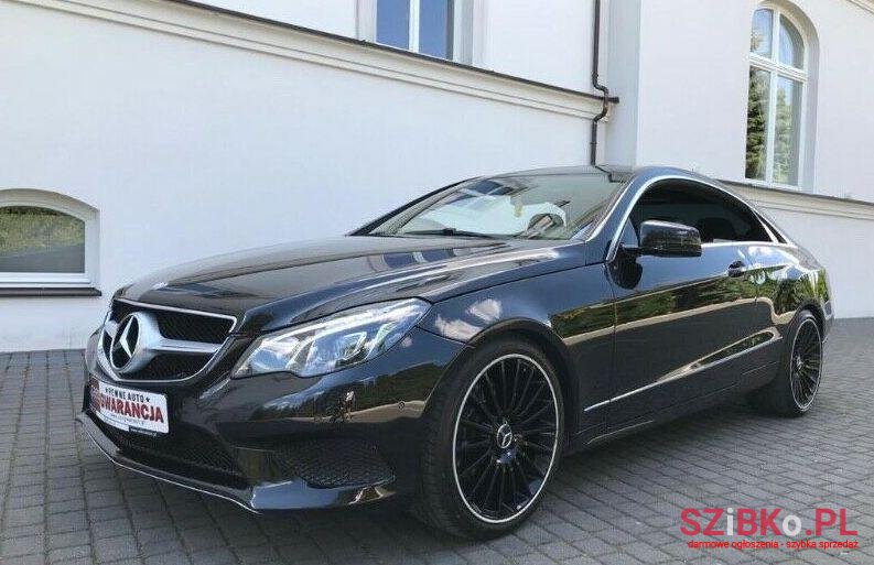 2015' Mercedes-Benz Klasa E photo #1