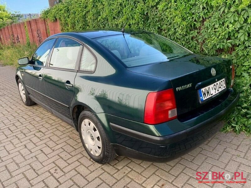 1997' Volkswagen Passat photo #2