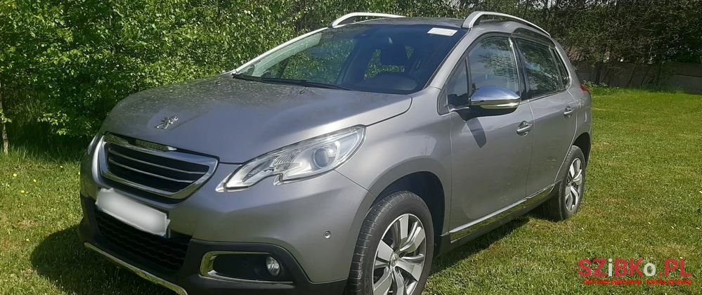 2016' Peugeot 2008 Puretech photo #3