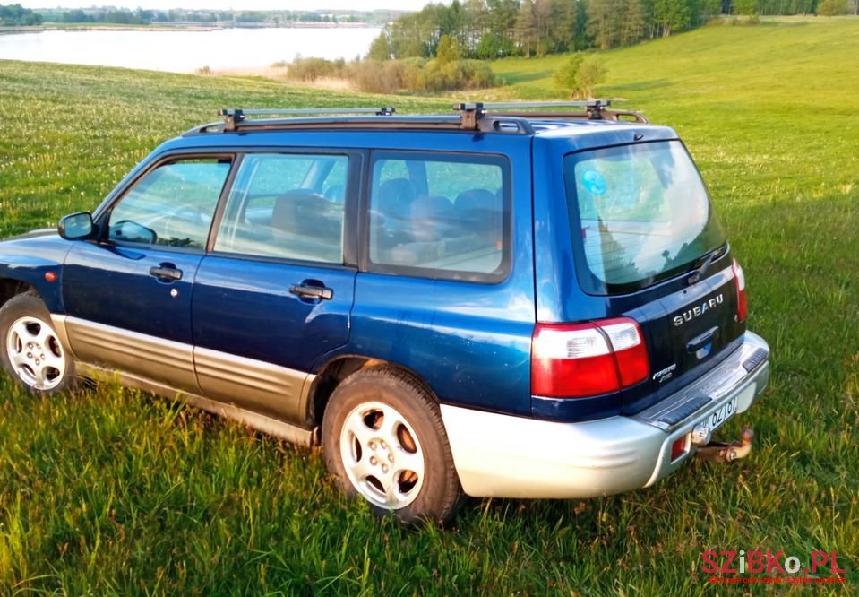 2001' Subaru Forester photo #6