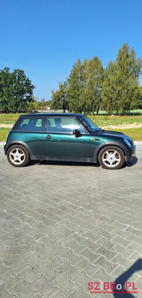 2004' MINI Cooper photo #5