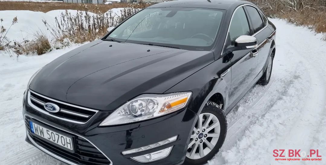 2013' Ford Mondeo photo #1