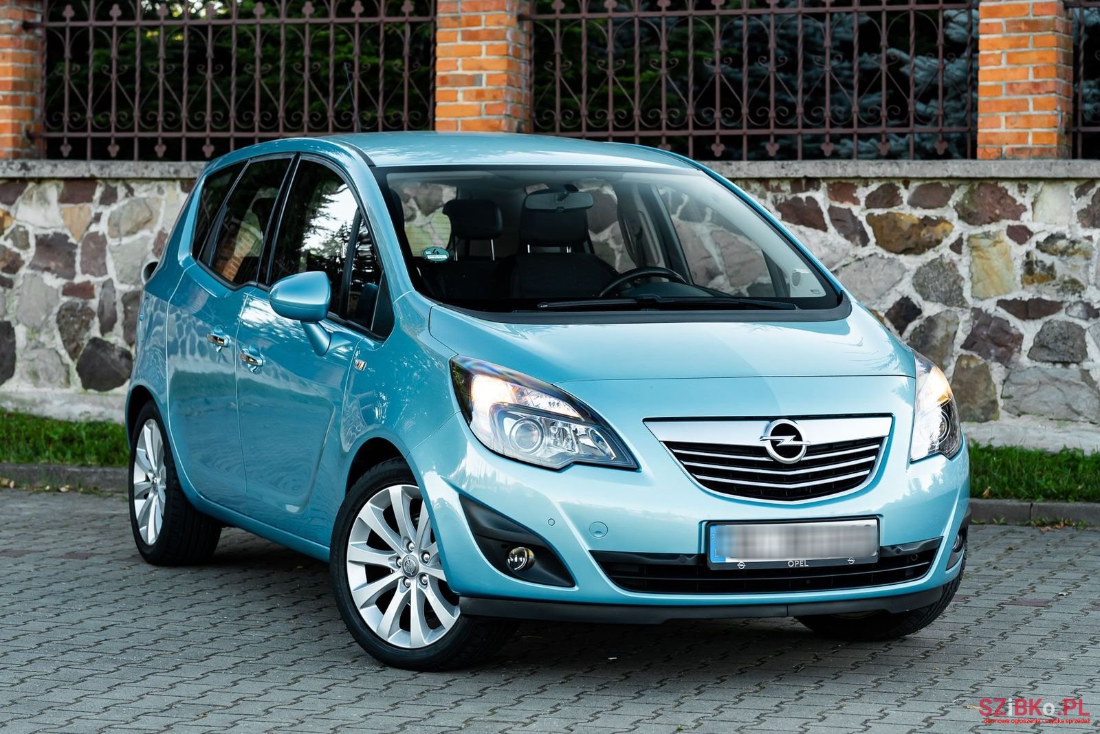 2012' Opel Meriva photo #2