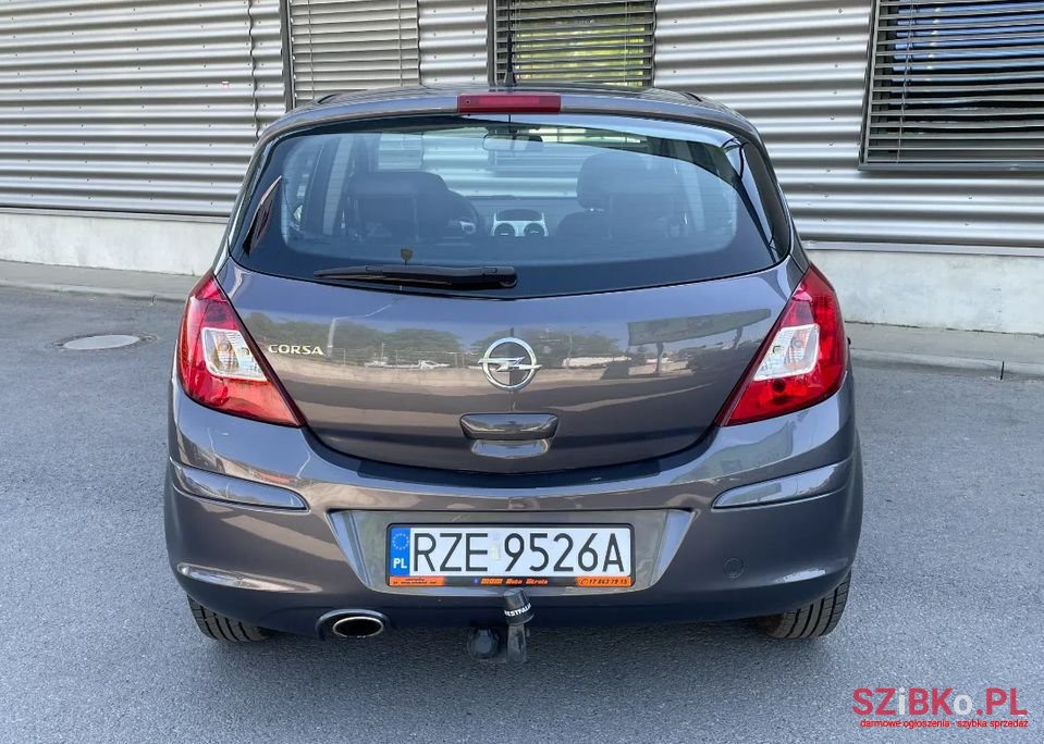 2012' Opel Corsa photo #6