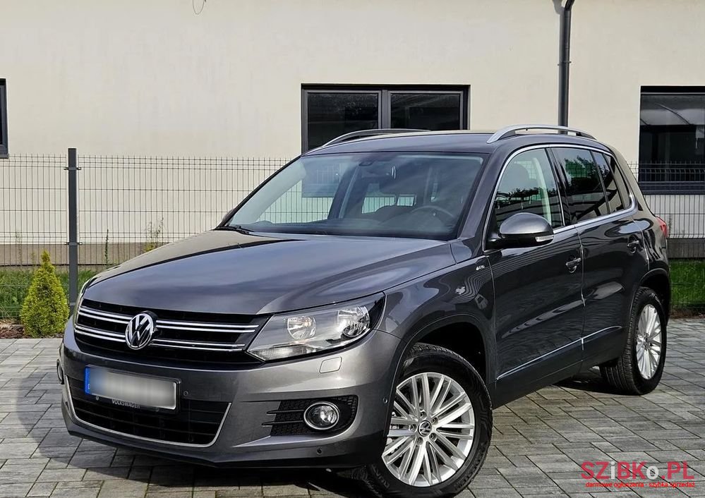 2014' Volkswagen Tiguan photo #2