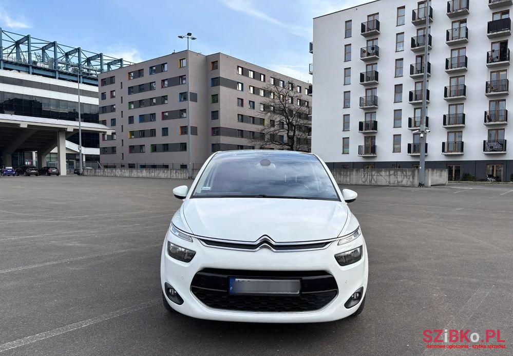 2014' Citroen C4 Picasso photo #2