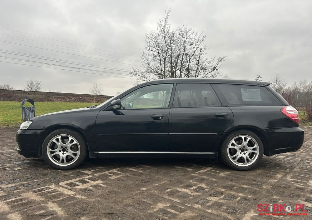 2004' Subaru Legacy Sw 3.0 H6 photo #2