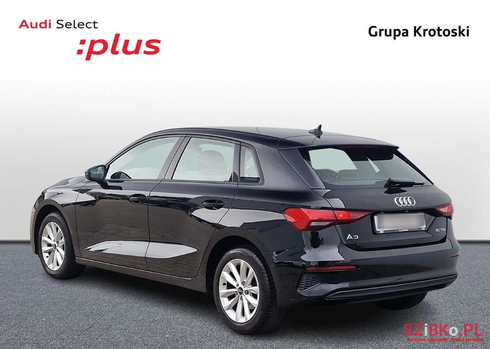 2022' Audi A3 Sportback photo #3