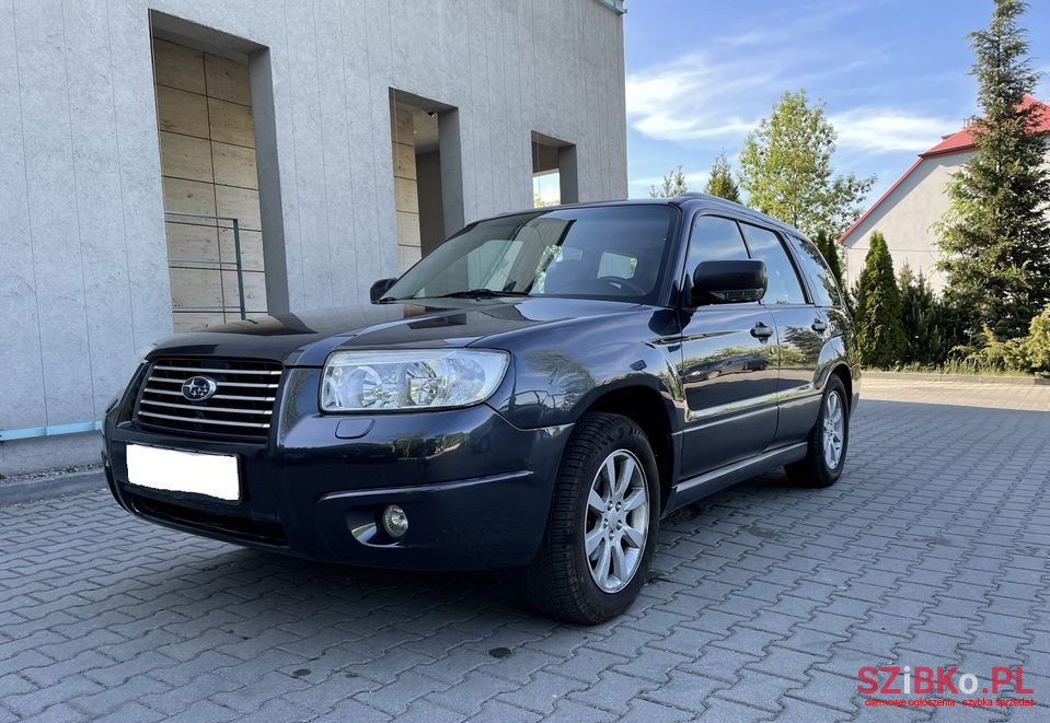 2008' Subaru Forester photo #2