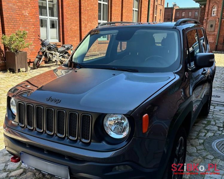 2017' Jeep Renegade photo #1