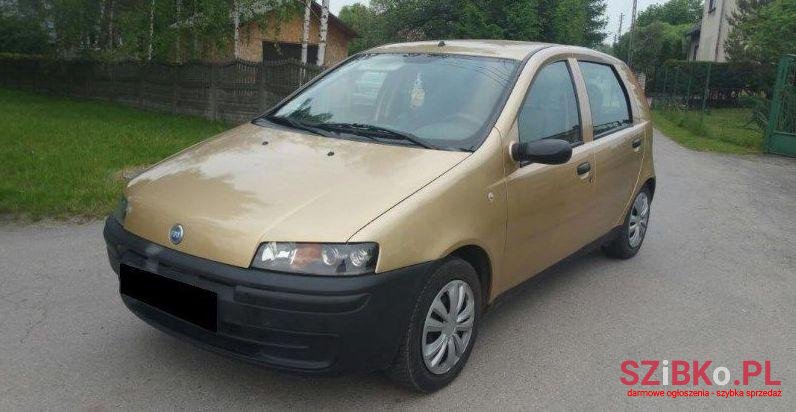 2001' Fiat Punto photo #1