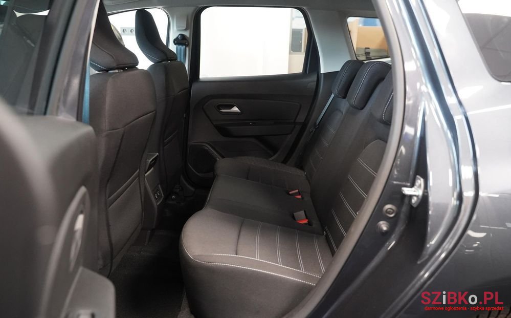 2023' Dacia Duster photo #5