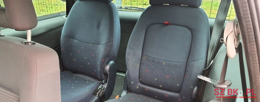 2003' Volkswagen Sharan photo #5