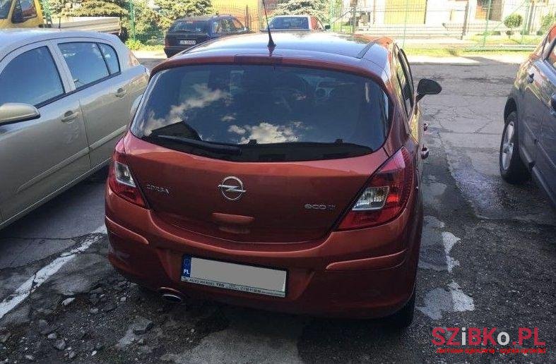 2012' Opel Corsa photo #4