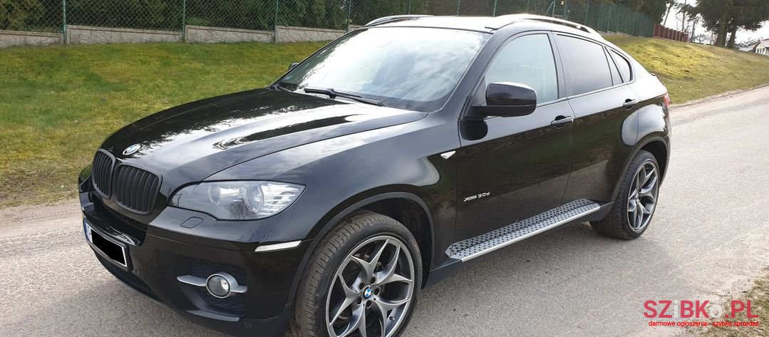 2011' BMW X6 photo #1