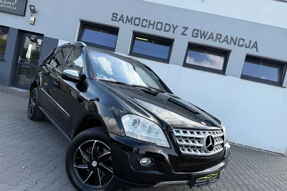 2009' Mercedes-Benz Ml