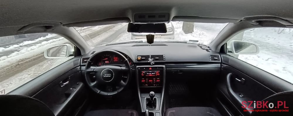 2002' Audi A4 Avant 1.8T photo #5