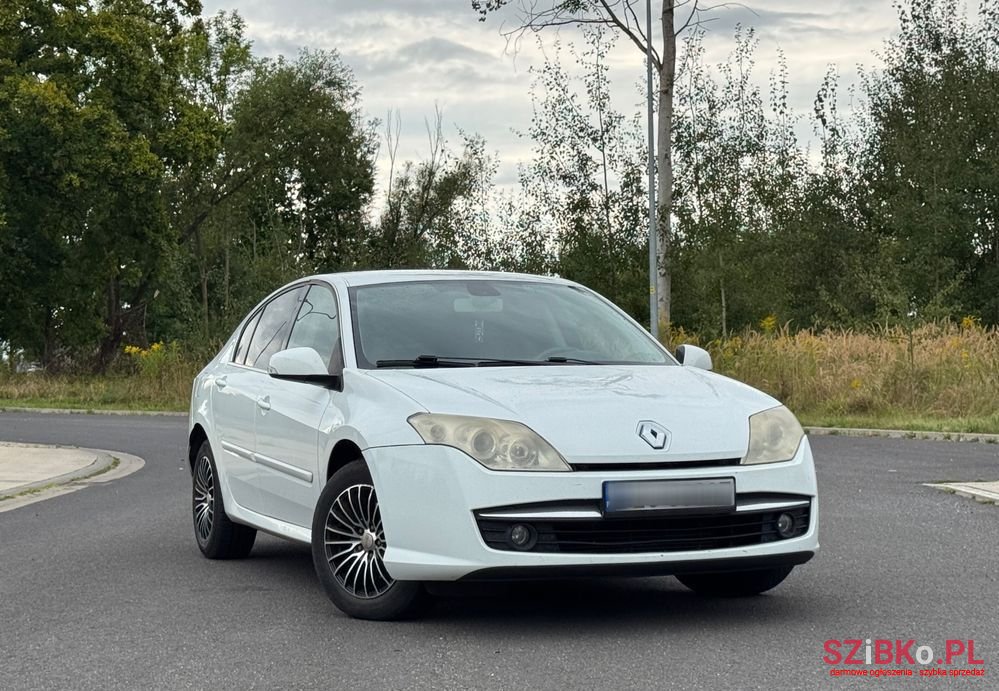 2010' Renault Laguna 2.0 Dci Authentique photo #1