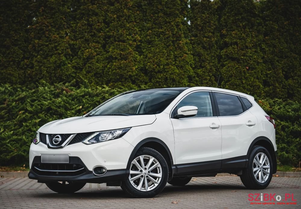 2015' Nissan Qashqai photo #1